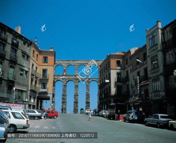 去西班牙旅行