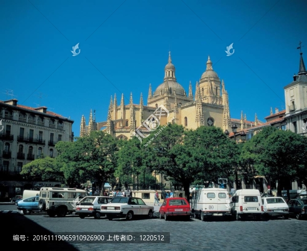 去西班牙旅行