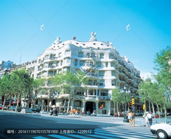 去西班牙旅行