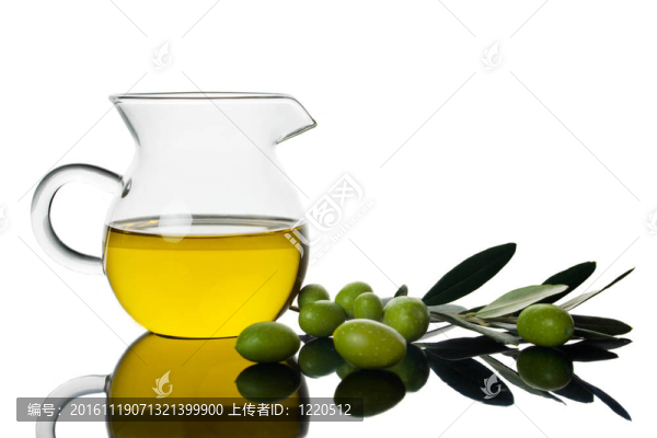 綠橄欖和橄欖油