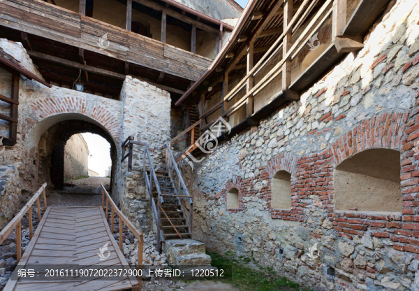 在羅馬尼亞的Rasnov城堡