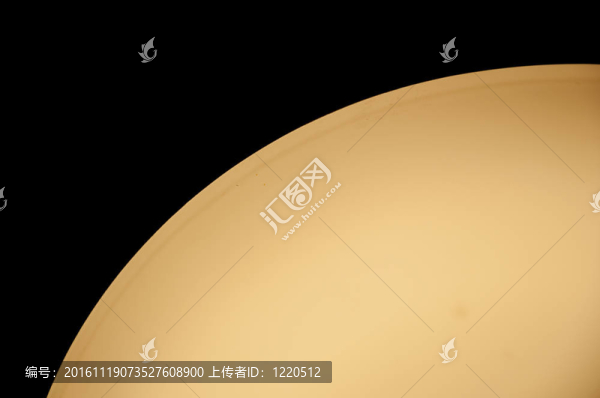 光明與黑暗的背景