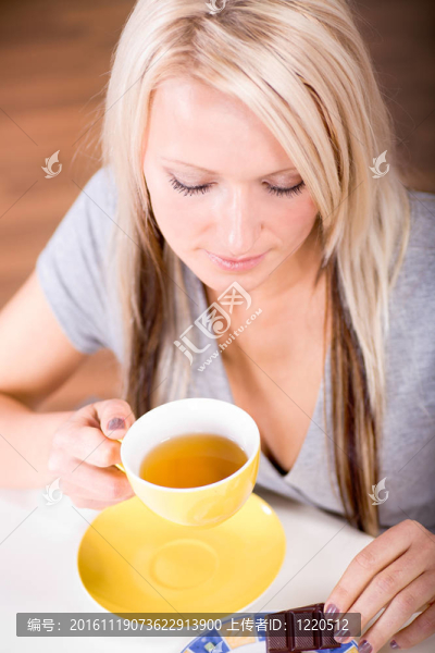 飲用TEE