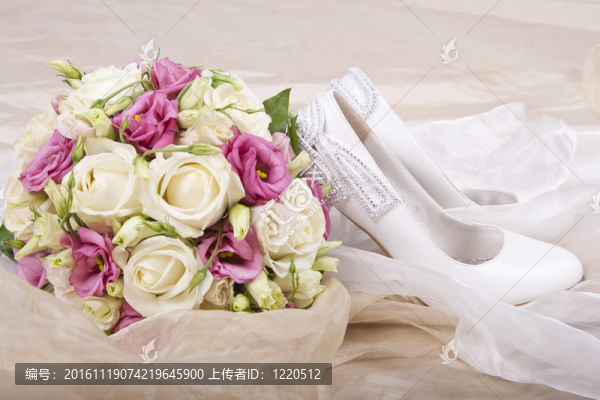 婚禮當天的新娘花束