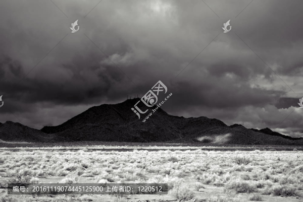 山區(qū)暴雨-匯圖網(wǎng) www.fosd68.com 山區(qū)暴雨