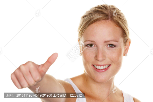 女人舉起拇指