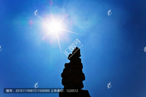 著名的寺Wat,Phra,Si,sanphet；在Ajutthaya皇家宮殿