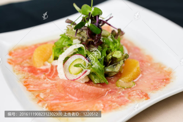 鱒魚薄片