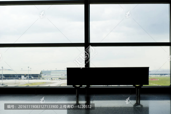 中轉(zhuǎn)的旅客