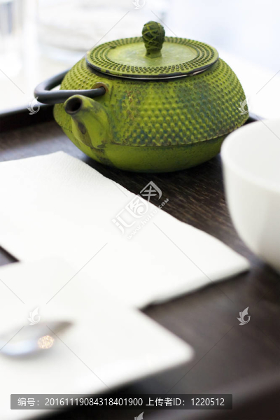 綠色的茶壺