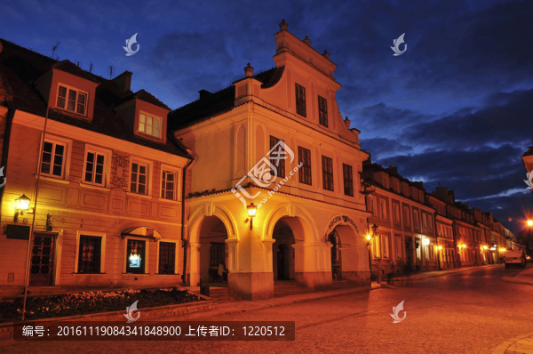 在夜里defenseline觀