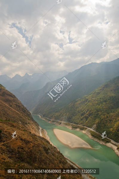 虎跳峽；云南；中國