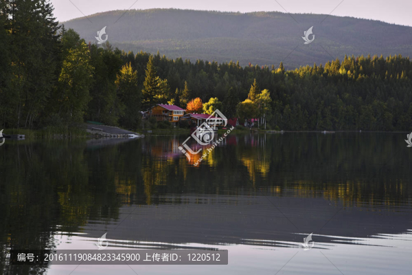 Rocky山中的沉默湖