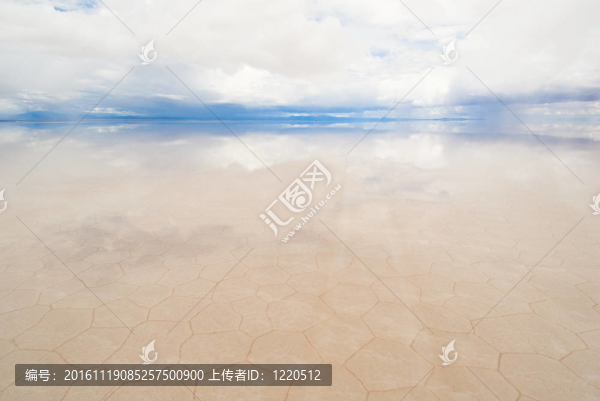 烏尤尼鹽湖；玻利維亞鹽湖
