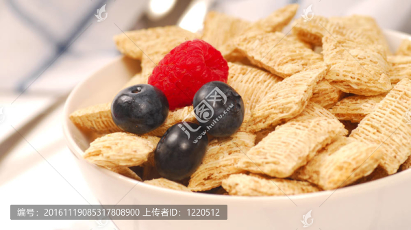 藍(lán)莓藍(lán)莓麥片