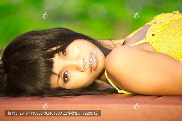 亞洲美女