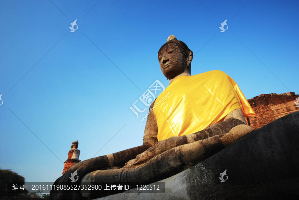 在Ayutthaya佛