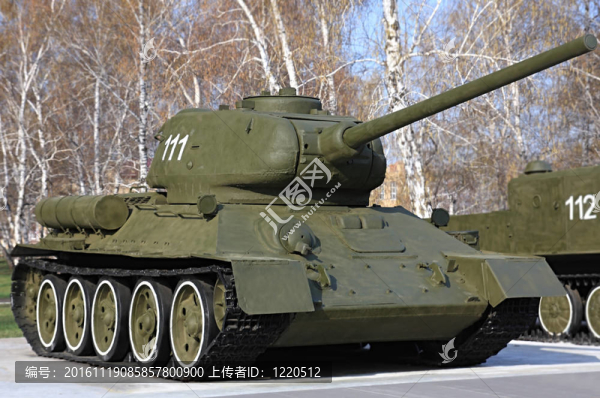 坦克T-34。
