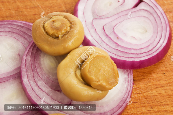 蘑菇和洋蔥
