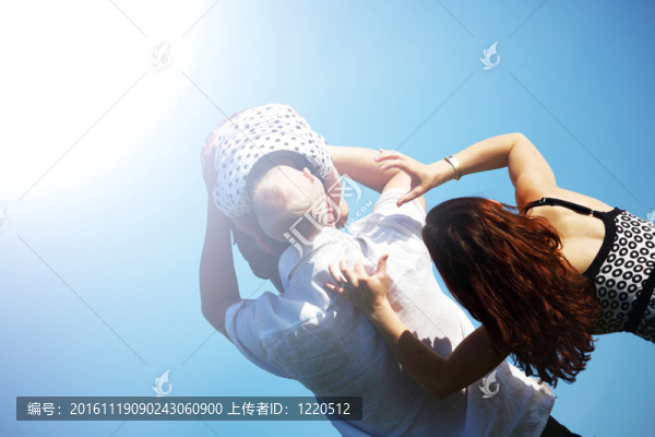 天空幸福的家庭
