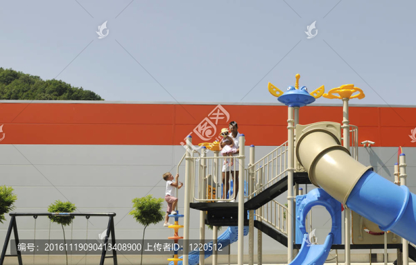 公園的家庭肖像