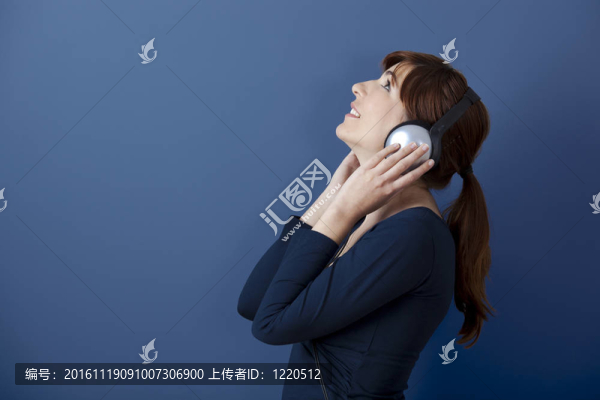 聽音樂