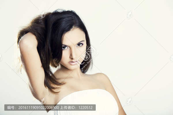 美麗時(shí)尚的女人