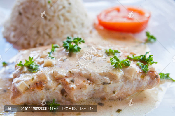 烤鮭魚和米飯
