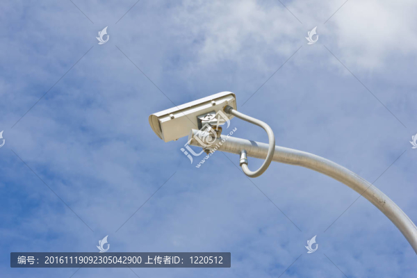 室外中央電視臺相機對藍天