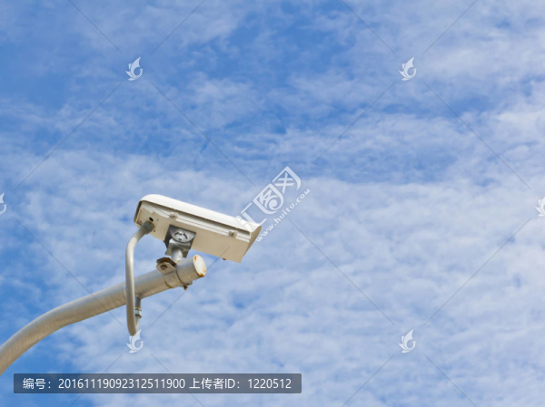 室外中央電視臺(tái)相機(jī)對(duì)藍(lán)天