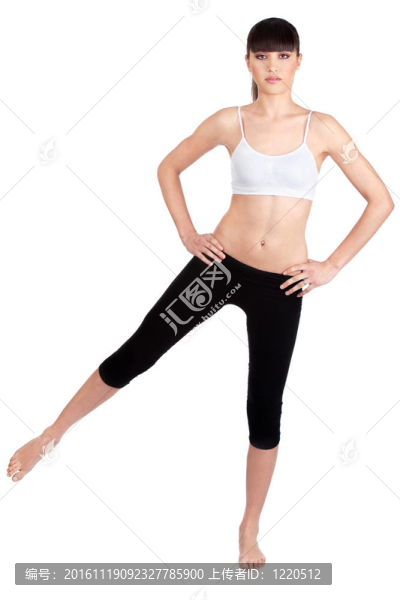 做健身操的女人