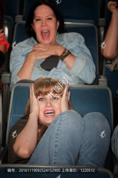 害怕女人-匯圖網(wǎng) www.fosd68.com 害怕女人