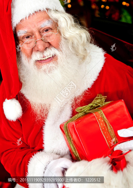 Santa帶著圣誕禮物