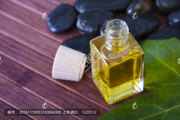 SPA環(huán)境中的香水油瓶