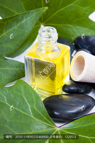 SPA環(huán)境中的香水油瓶