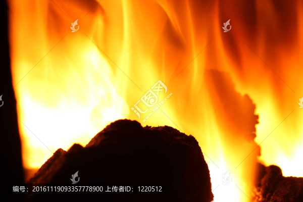 火在爐