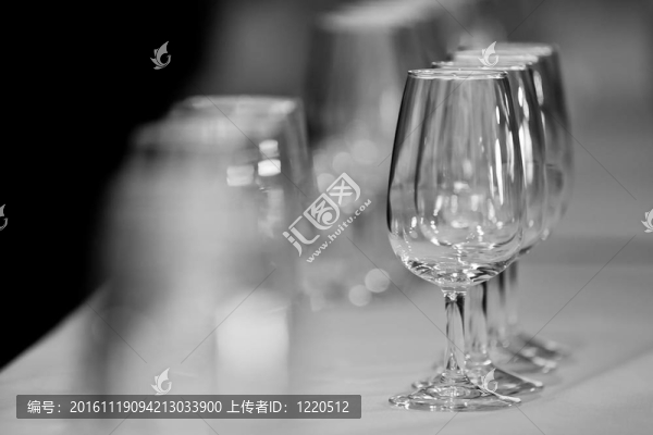 為catavino,Txakoli的眼鏡