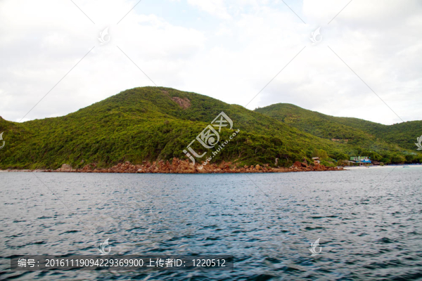 美麗的藍色海洋從斯米蘭群島泰國；亞洲