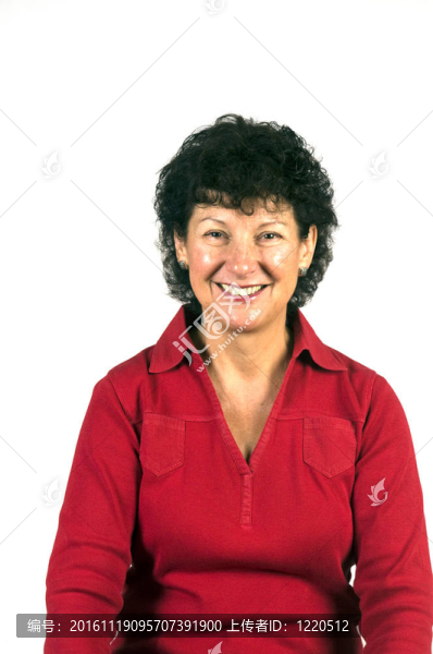 微笑中年女性肖像