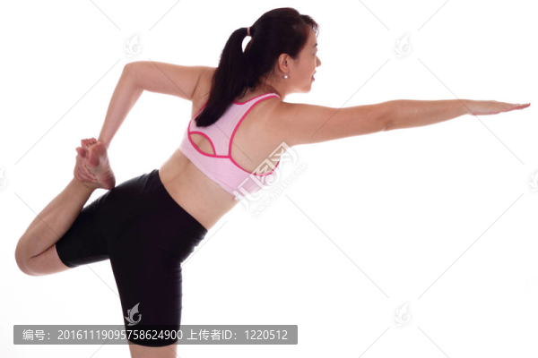 做一些伸展運(yùn)動(dòng)的女人