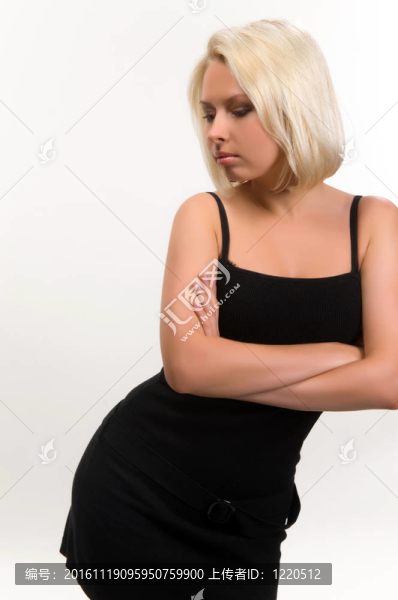 白色背景上的女人