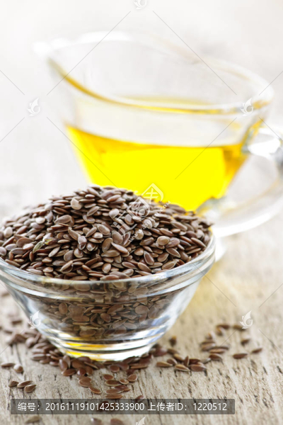 棕色亞麻籽和亞麻油-匯圖網(wǎng) www.fosd68.com 棕色亞麻籽和亞麻油