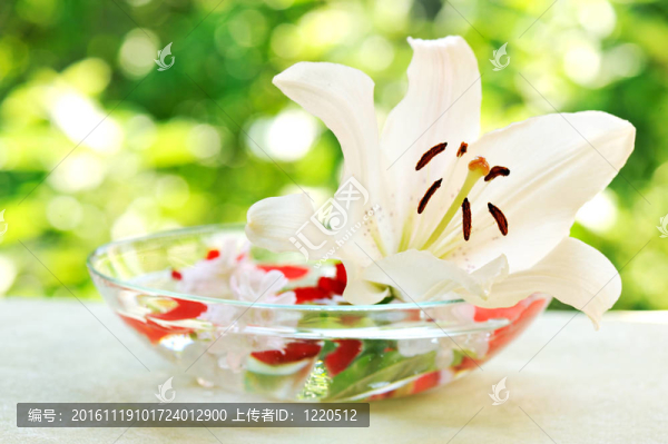 夏季溫泉