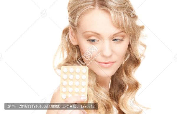 年輕女人的藥丸
