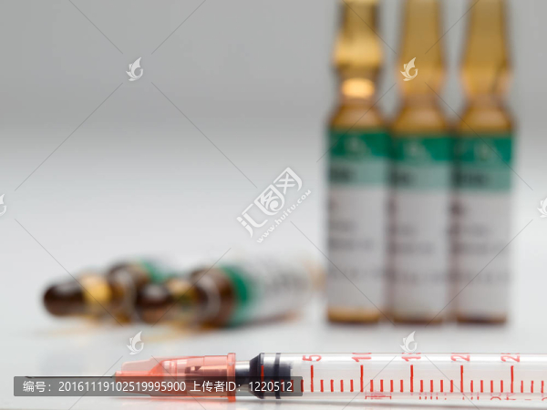 注射器和ampulas