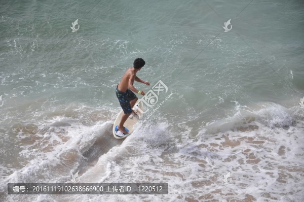 沖浪老師