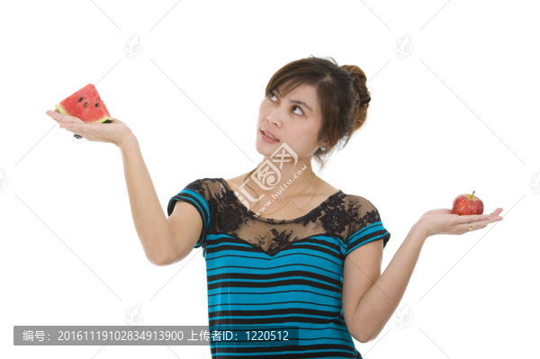 西瓜和蘋果的女人