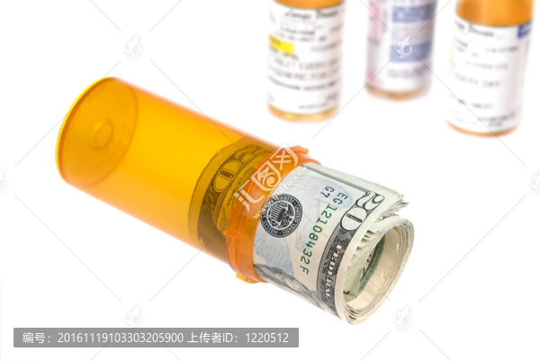 丸瓶里的現(xiàn)金