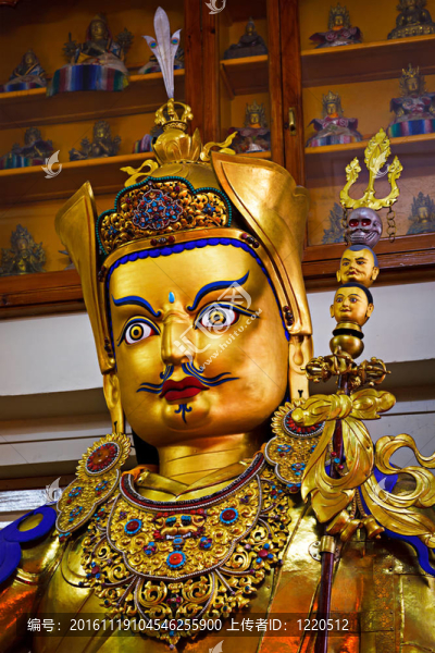 Guru,Padmasambhava的雕像