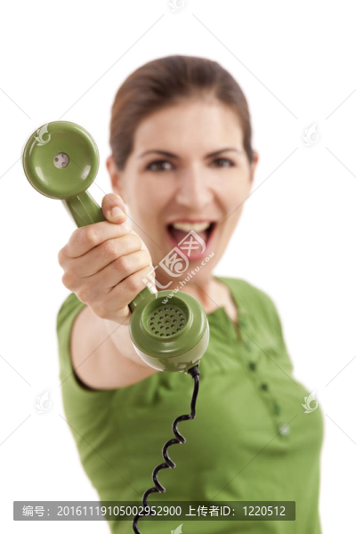 拿起電話